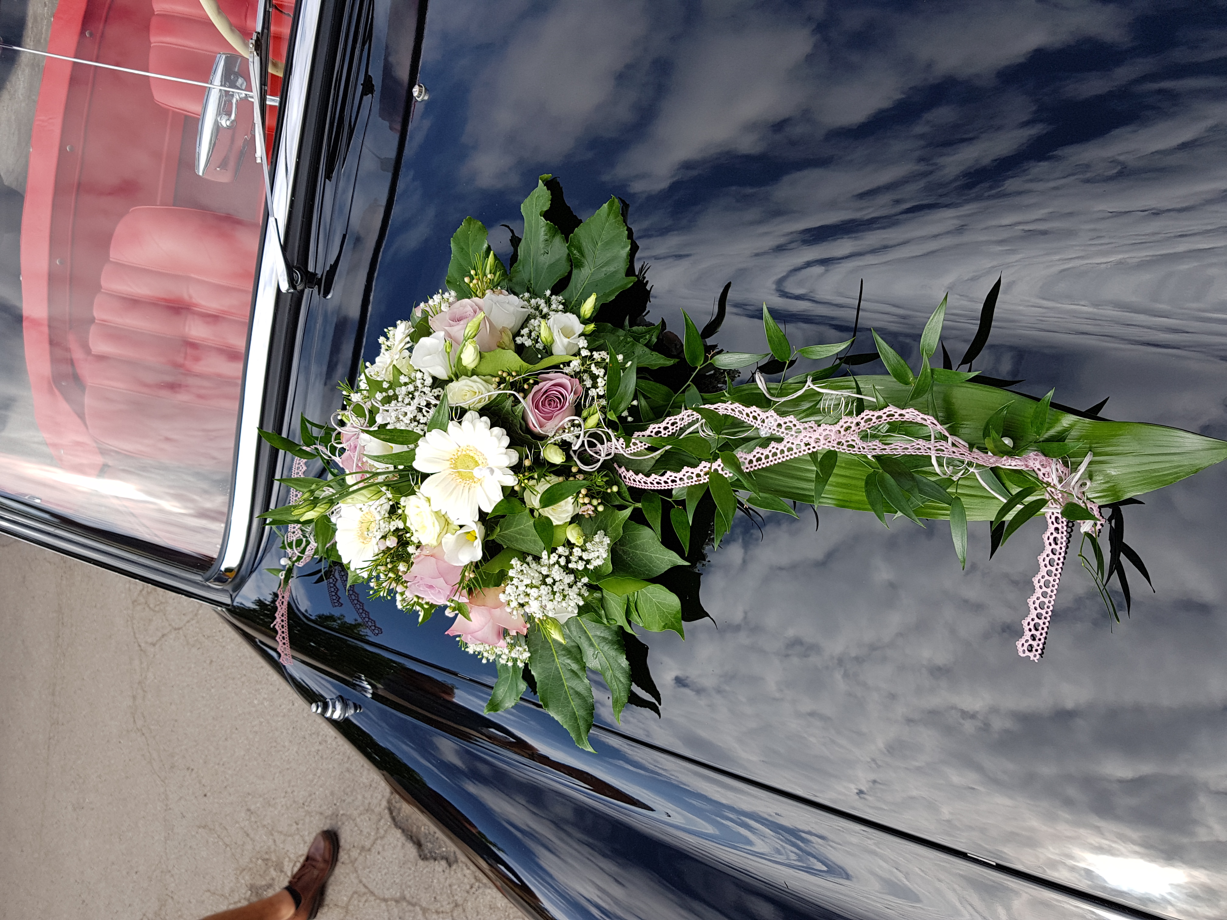 Blumenstrauß Deko für Auto